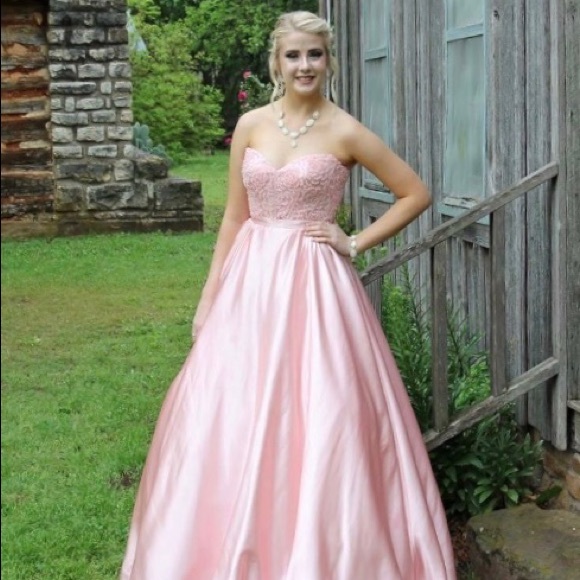 Sherri Hill Dresses & Skirts - Sherri Hill prom dress